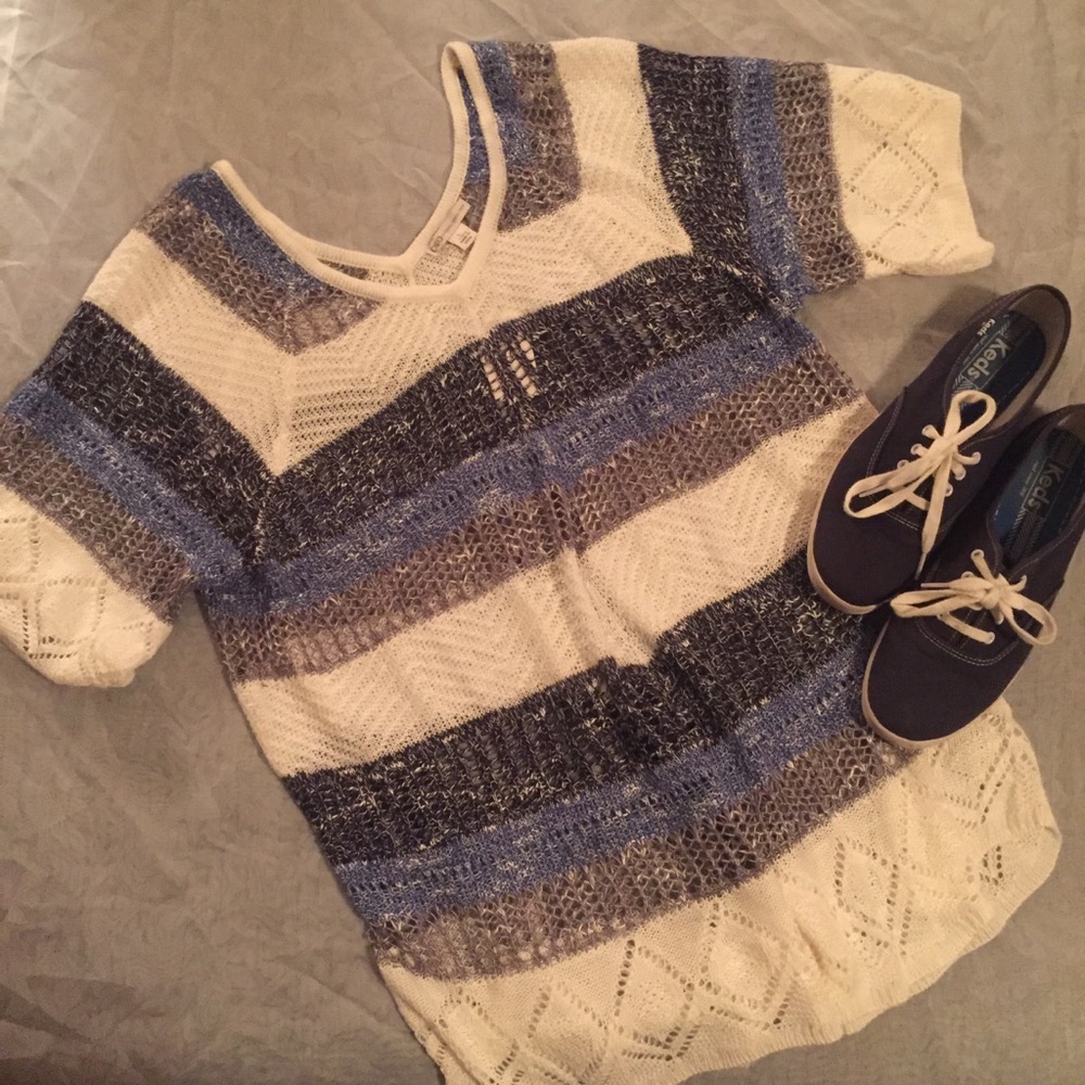 🍀 3/$12 Striped SS Sweater